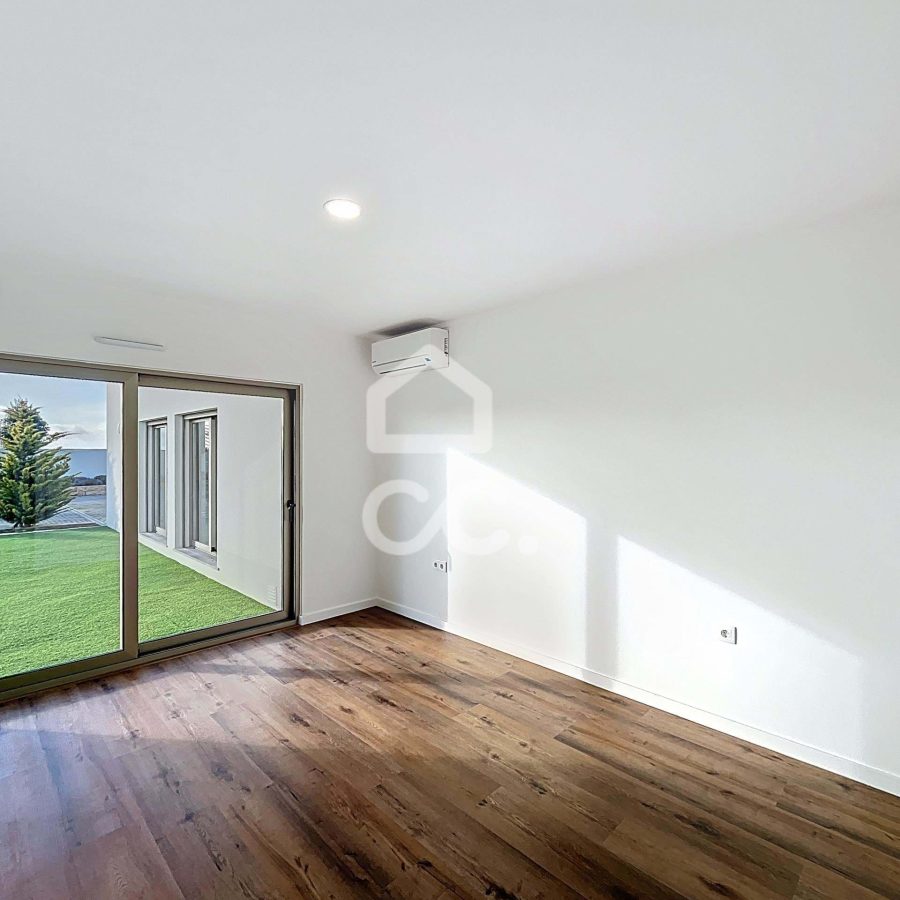 2032-109270-86bc868e92279ff7abe4d544f0549647a6f61f1c1396b6d70f9b3fee2135fd23-d3f5474e-b09b-40d0-af0f-5f9d059b8fd1