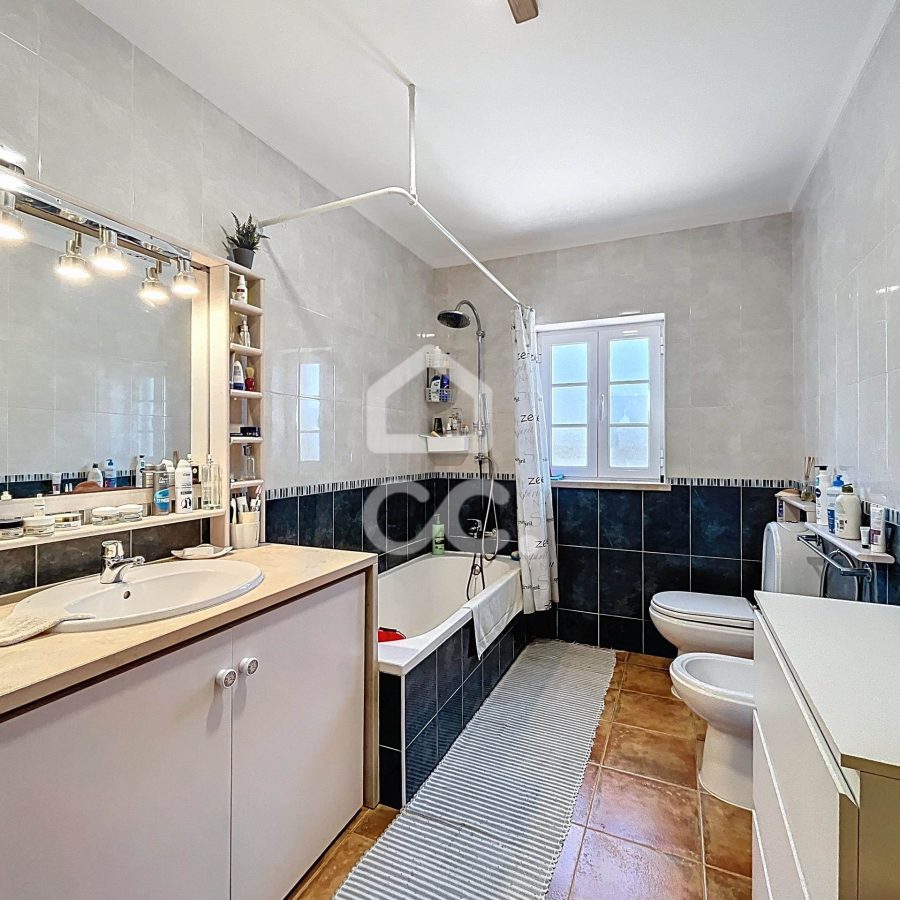 2032-109802-86bc868e92279ff7abe4d544f0549647a6f61f1c1396b6d70f9b3fee2135fd23-2fc550b6-8d5e-4aa4-8013-e6967085bc99