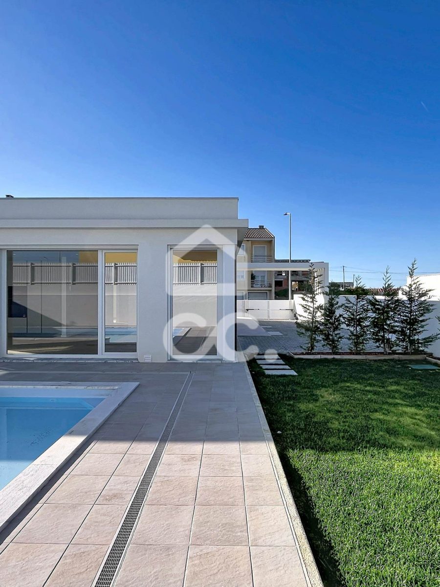 2032-109807-86bc868e92279ff7abe4d544f0549647a6f61f1c1396b6d70f9b3fee2135fd23-606be5ec-7c34-4797-b708-2746abb75a46