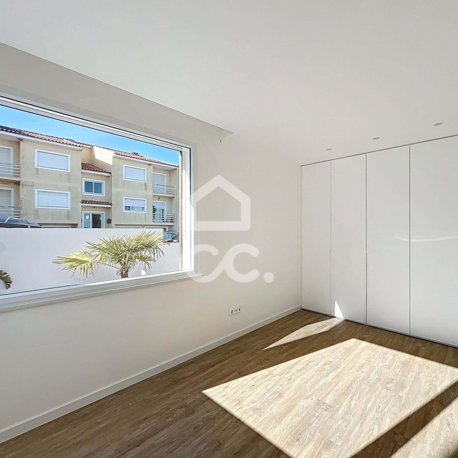 2032-109807-86bc868e92279ff7abe4d544f0549647a6f61f1c1396b6d70f9b3fee2135fd23-b56ce425-9cdf-46a2-8516-0f8332208ac5